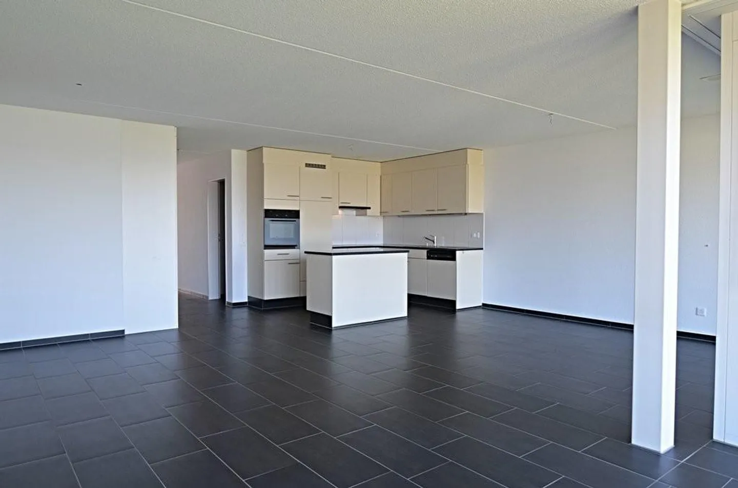 Your new feel-good oasis - Photo 3 of 8