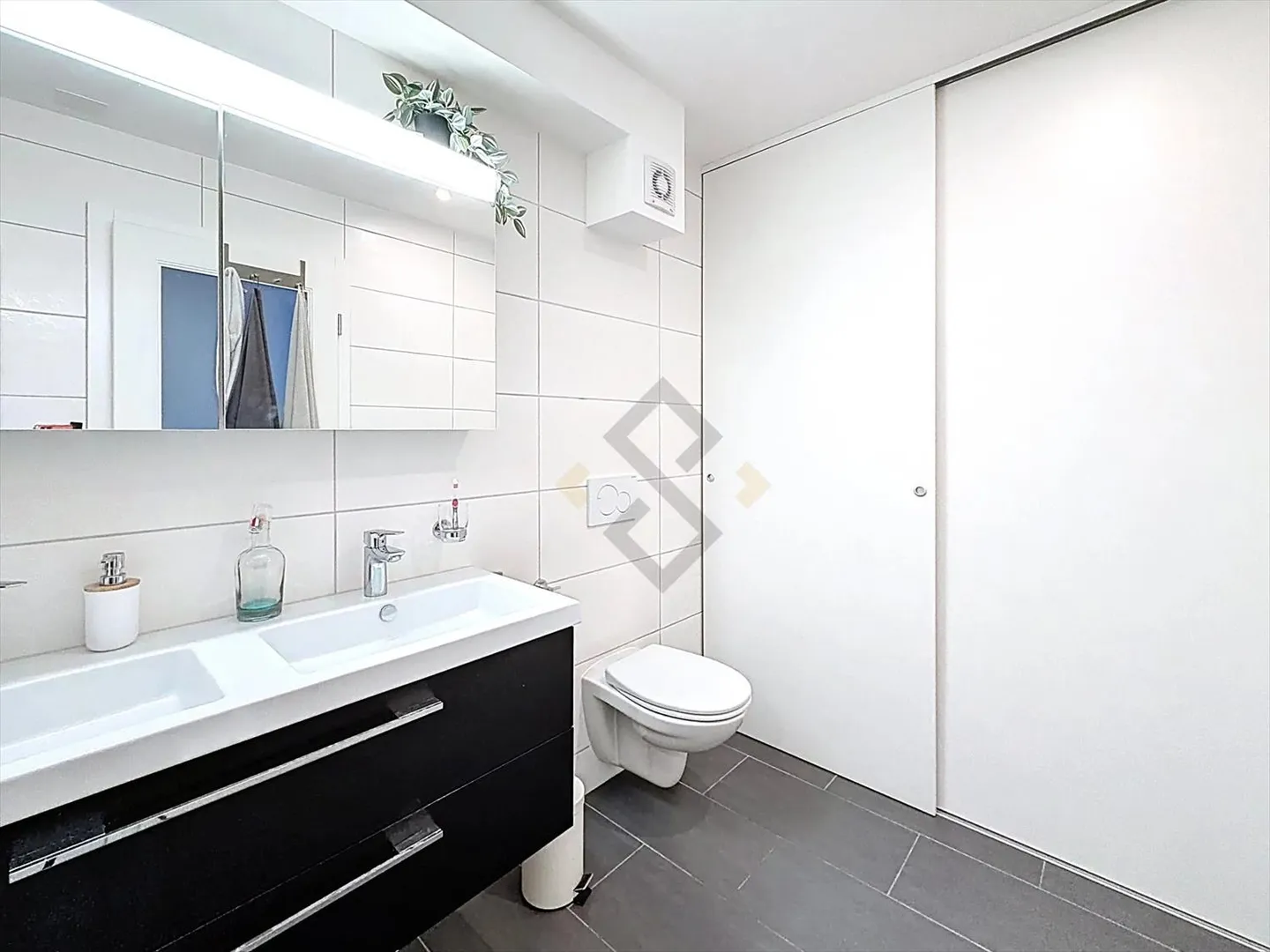 3.5 Room Apartment - Photo 11 of 13