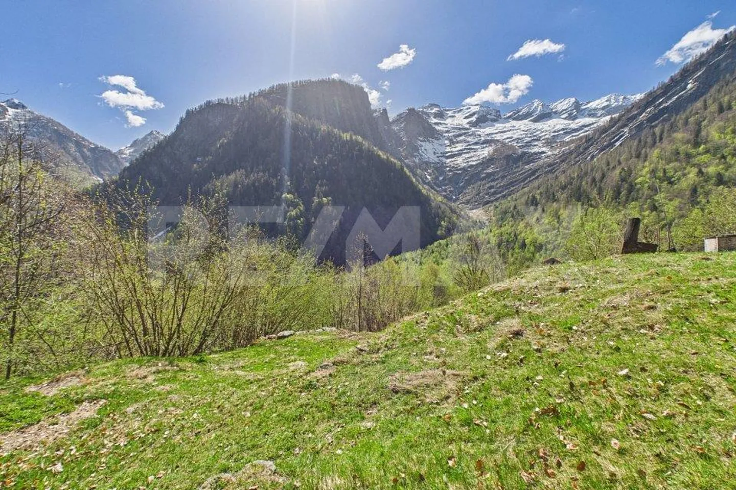 An authentic rustic to live the Maggia Valley - Photo 4 of 13