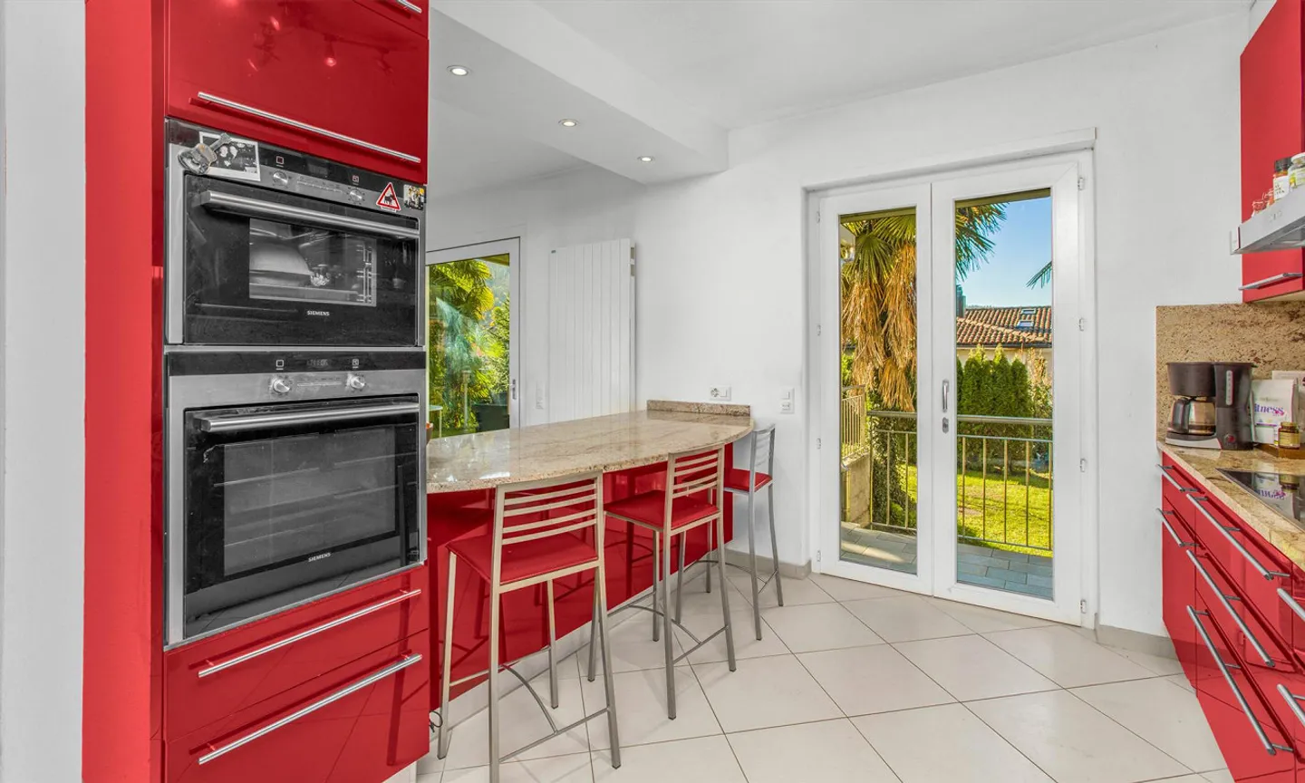 GRANDE CASA DI CAMPAGNA 6.5 CON GIARDINO A DUE PASSI DAL LAGO A CASLANO - Foto 5 di 13