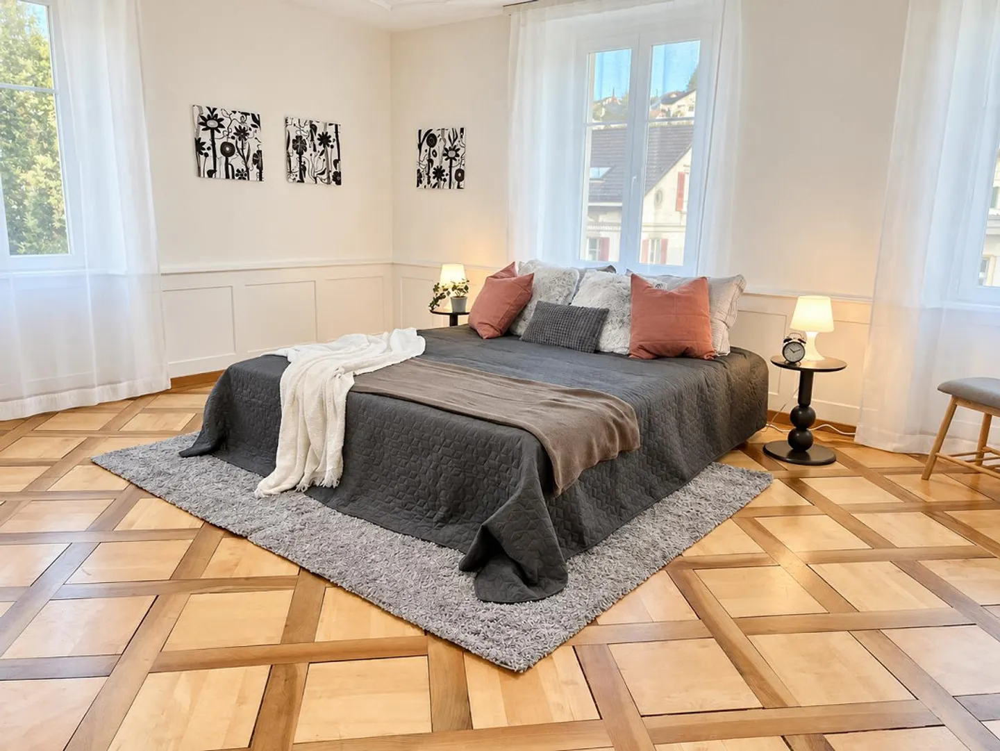 "Bijou Herisau 1920" – living majestically on 150 m² - Photo 2 of 10