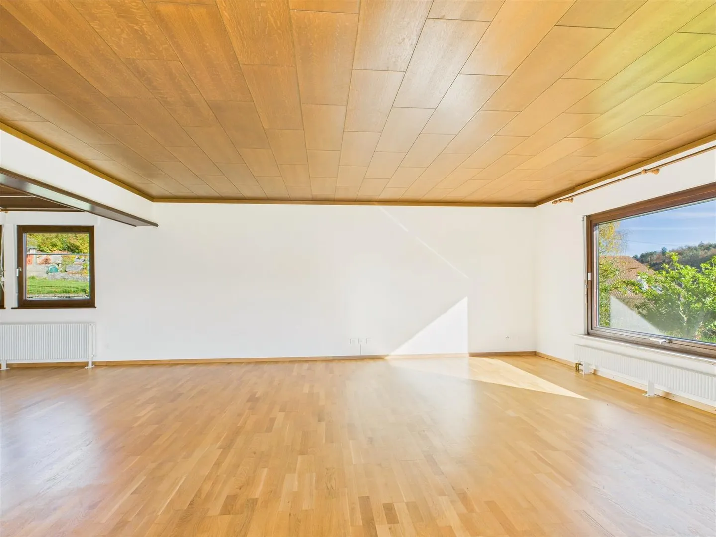 Incantevole casa unifamiliare di 3,5 stanze con giardino spazioso a Lupsingen - Foto 10 di 13