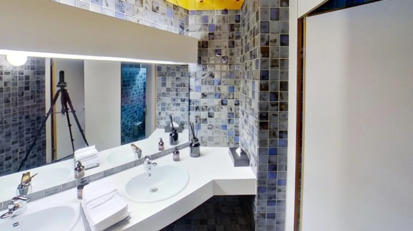 Devenez partie intégrante de l'Hôtel Pop-Up The Grand Arosa Espace Gastro, Culture ou Concept à louer à Arosa! - Photo 7 sur 13