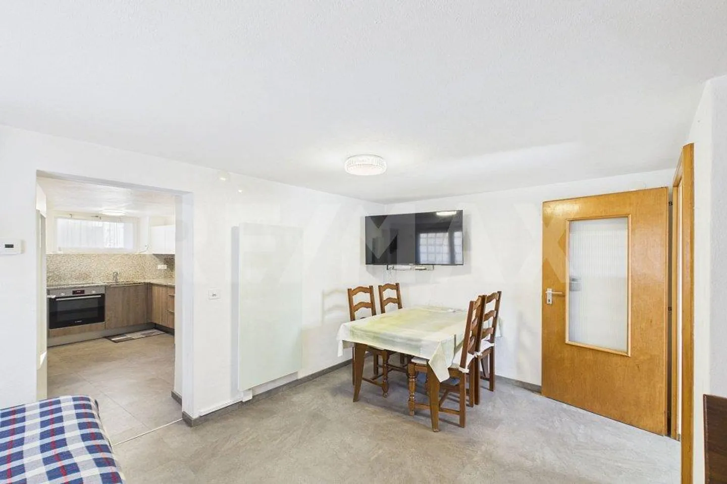 Renoviertes Tessiner Haus mit Garten und Erweiterungsmöglichkeit - Foto 9 von 13