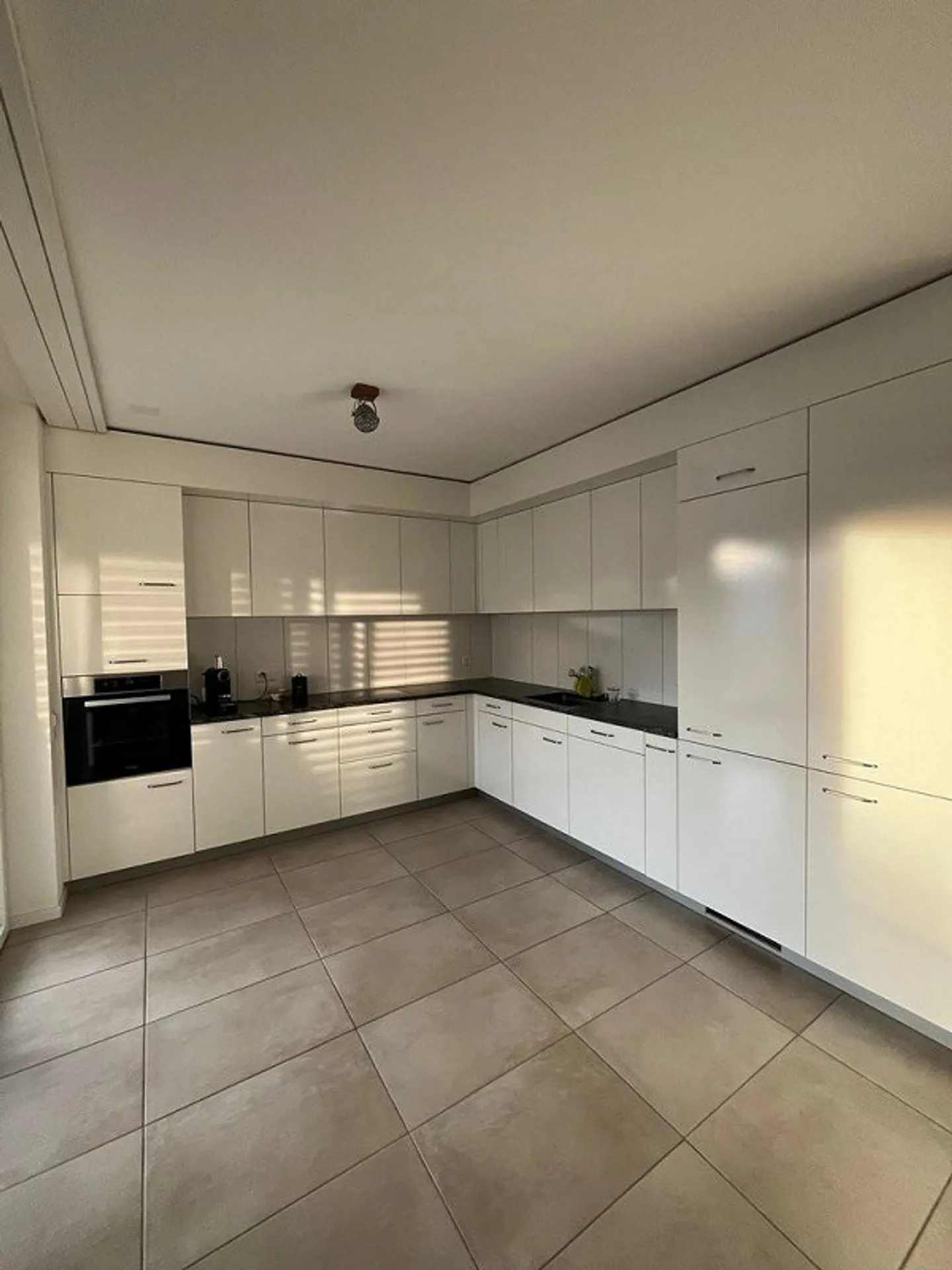 Beautiful 3.5 room apartment in the Eco-district of Marly - Photo 3 of 7