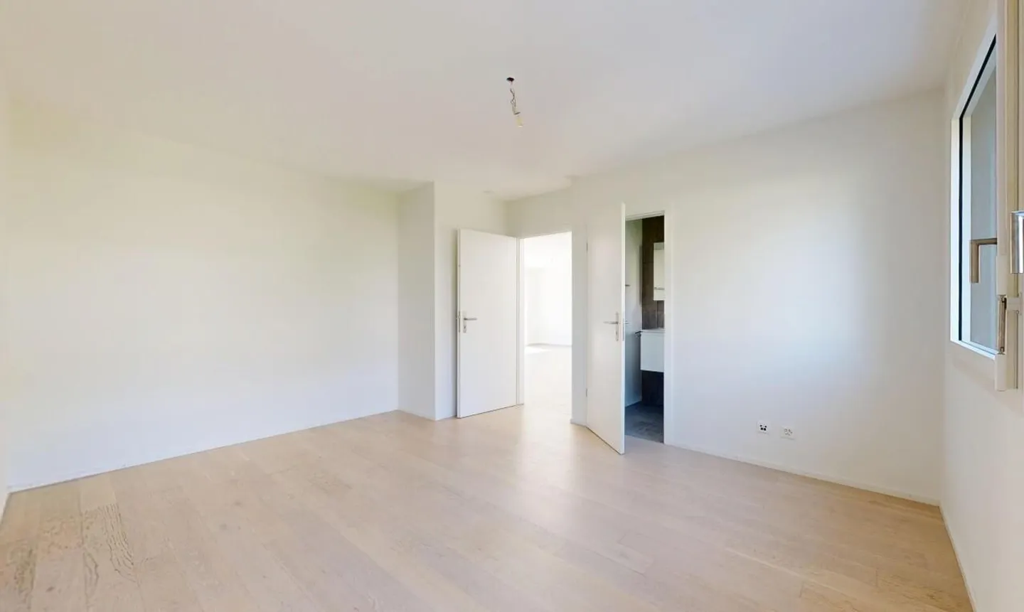 3.5pcs in perfette condizioni, grande terrazza e immediata vicinanza al CHUV - Foto 9 di 11