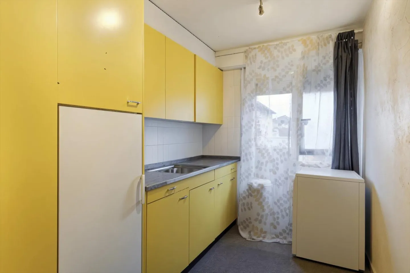 Helle 2,5-Zimmer-Wohnung nur wenige Schritte vom See entfernt - Foto 5 von 6