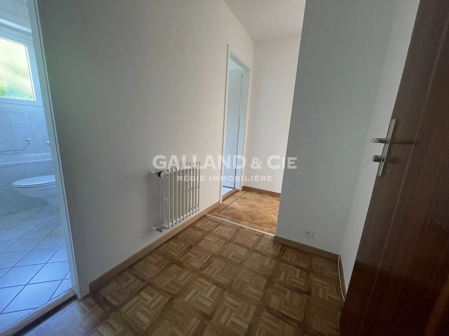 Studio confortable avec balcon - Photo 3 sur 7