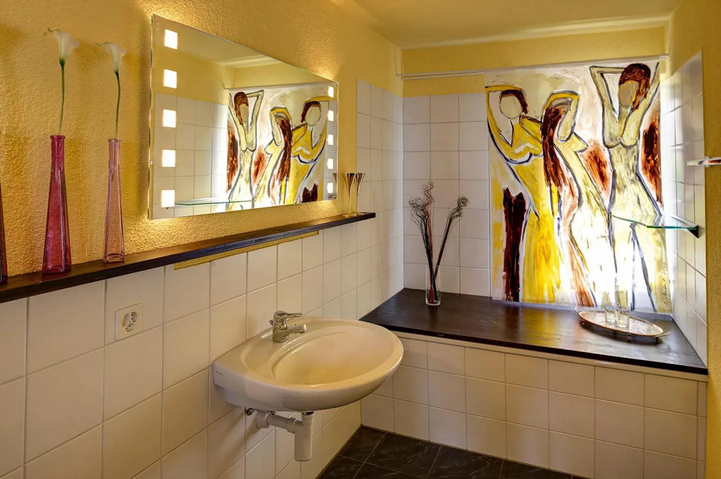 Bijou moderne rénové avec jardin - Photo 8 sur 12