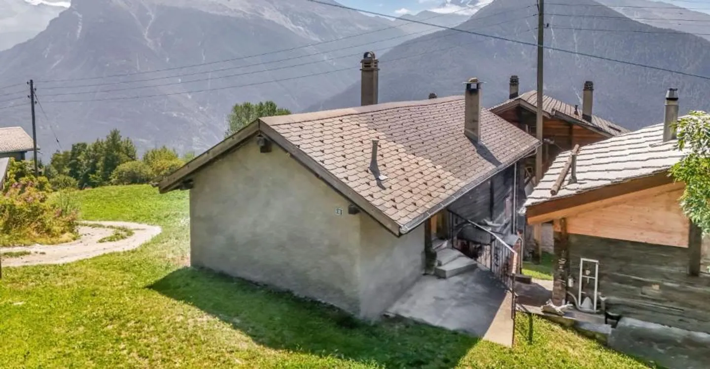 Charmante Wohnung in der Natur - Foto 2 von 12