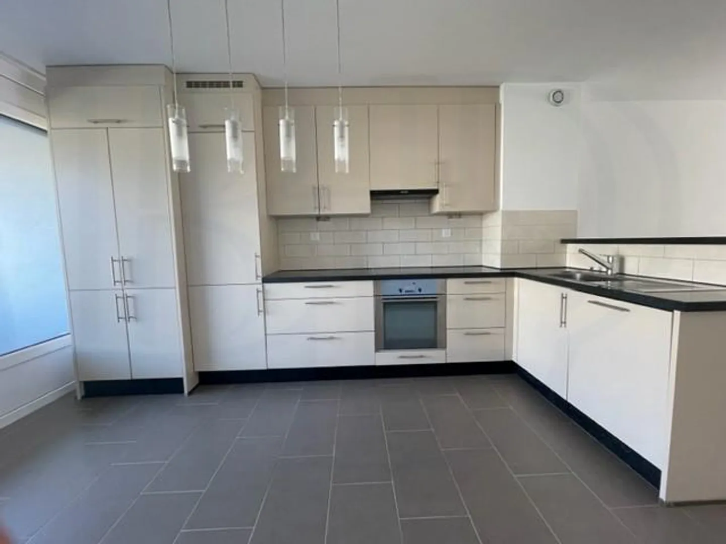 4-room apartment - Photo 2 of 6