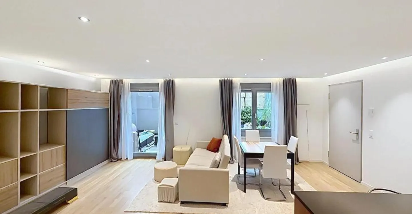 Magnificent 3-room apartment with a large 41 m2 terrace - Photo 1 of 4