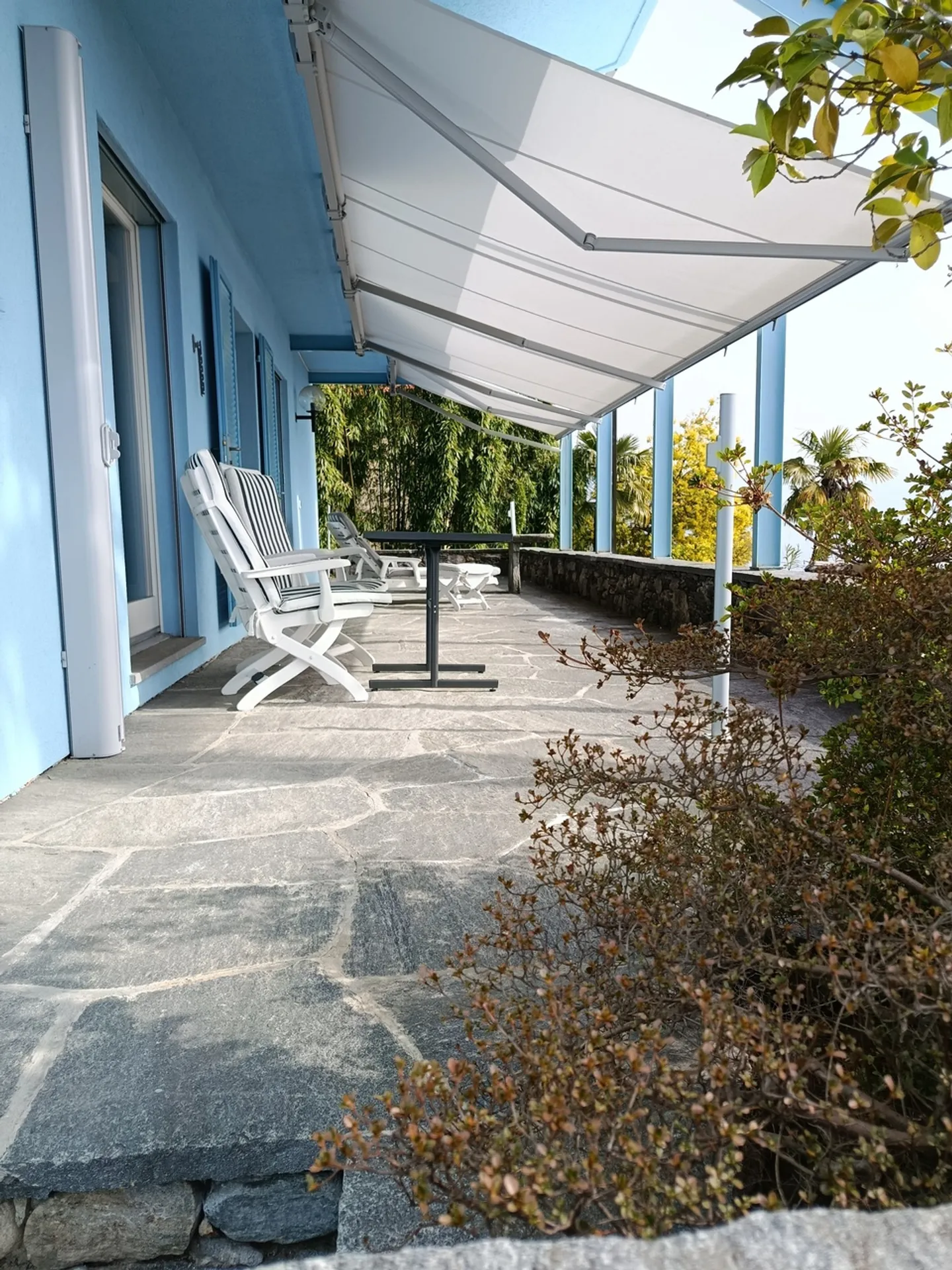 ORSELINA - 2.5-Room Apartment with Panoramic Terrace - Photo 12 of 13