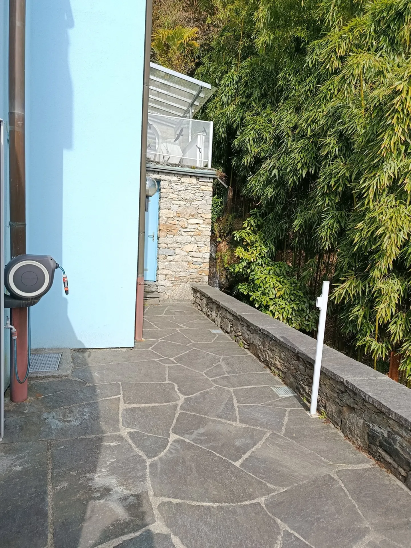 ORSELINA - 2.5-Room Apartment with Panoramic Terrace - Photo 9 of 13