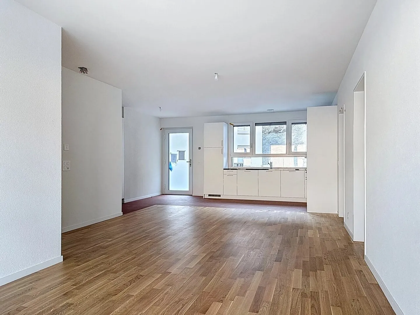 THE LAST 4.5 ROOM NEW APARTMENT FOR RENT IN BRAMOIS - Photo 3 of 13