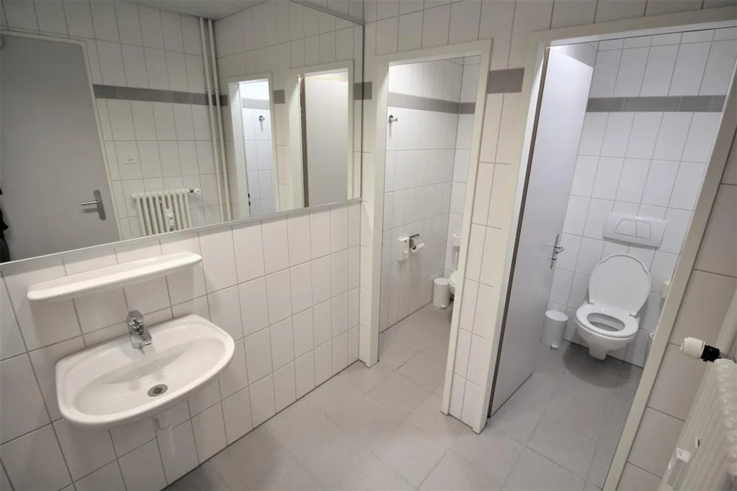 Single offices at Aeschenplatz. Quick and Easy. - Photo 7 of 7