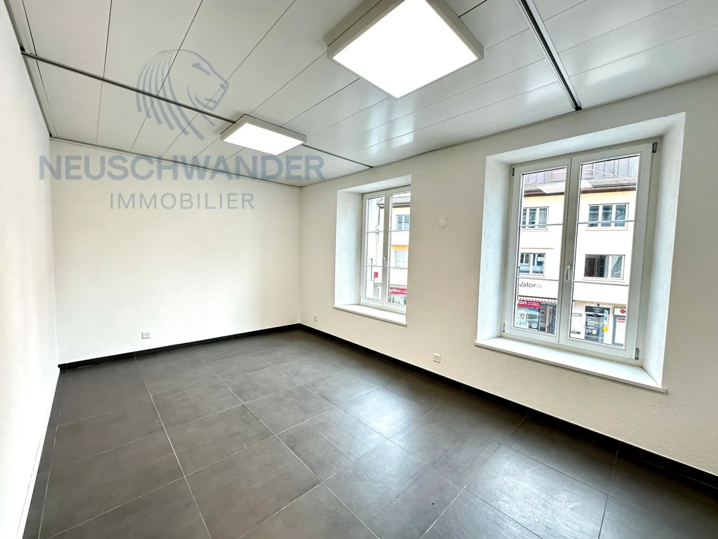 Office space for rent - Photo 5 of 7