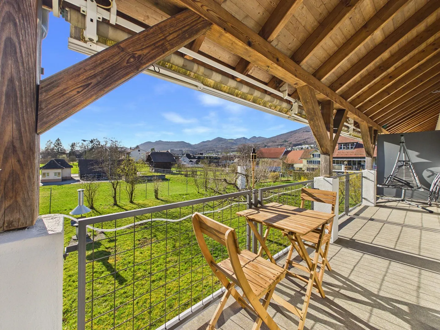 Sun-drenched oasis in idyllic location with unobstructed view - Photo 4 of 8