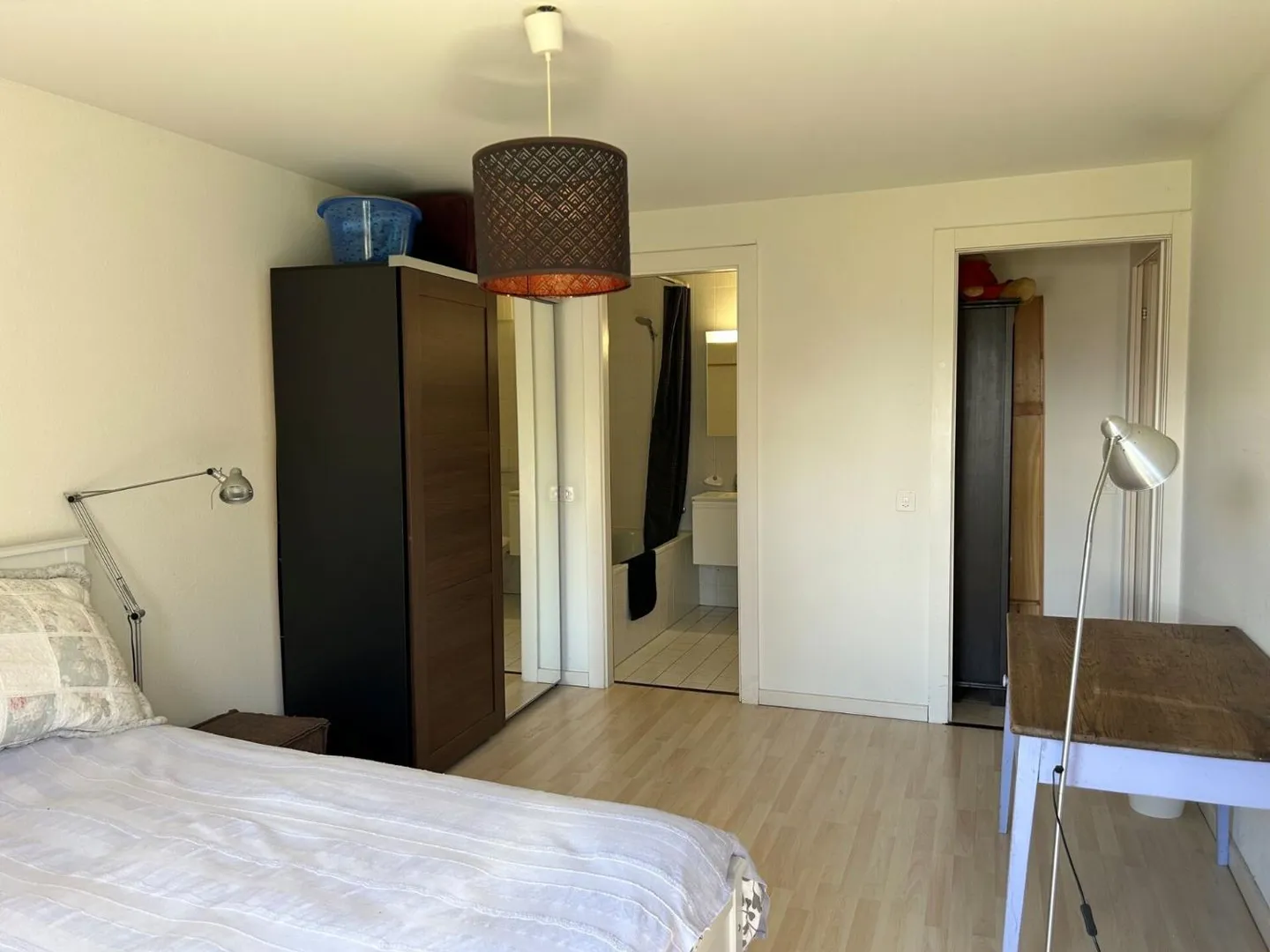 Appartamento di quattro stanze al primo piano - Foto 6 di 8