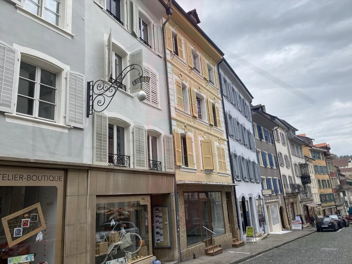 Mischgenutztes Gebäude kaufen - Foto 1 von 13