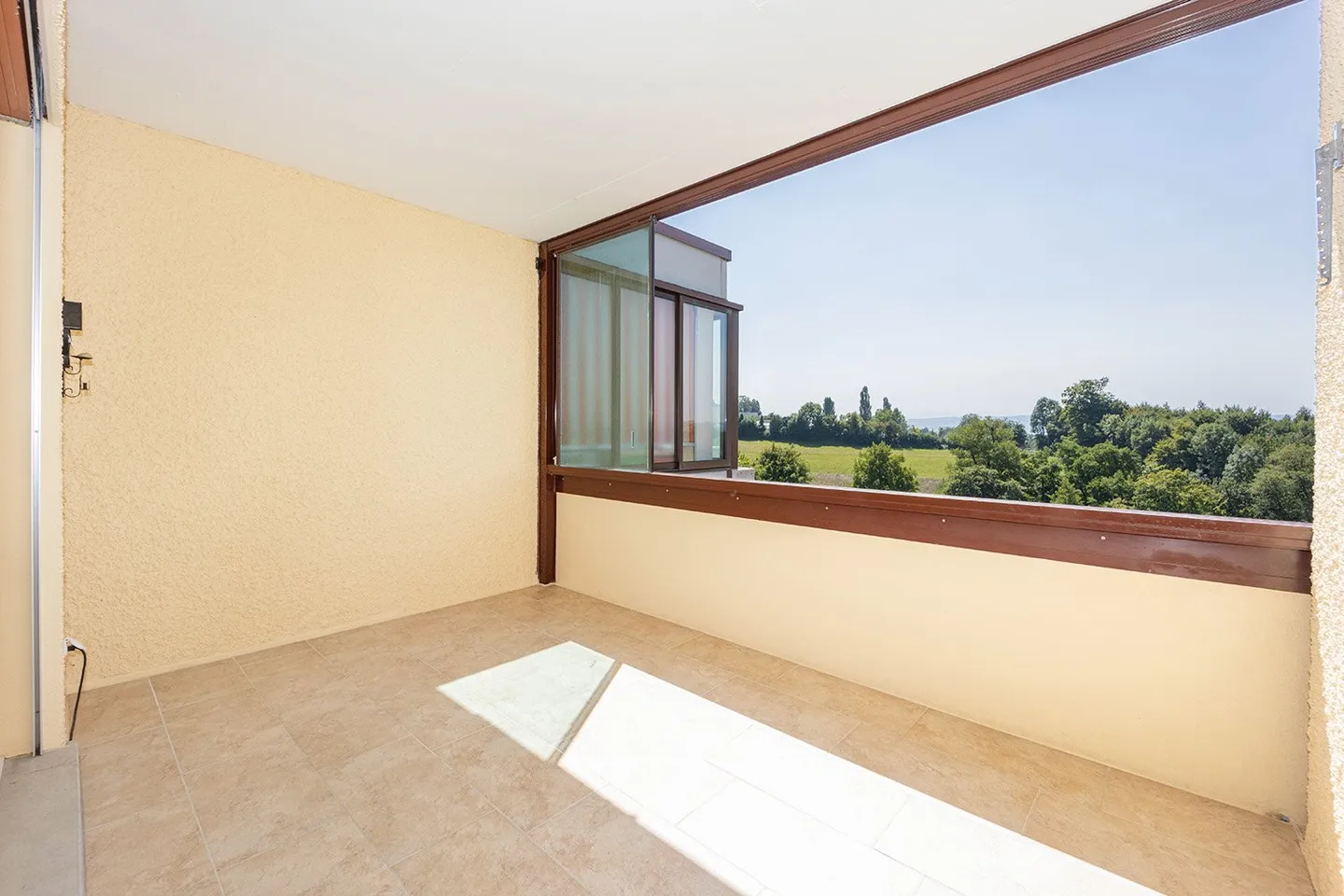 Condominium attrayant au dernier étage avec vue - Photo 11 sur 15