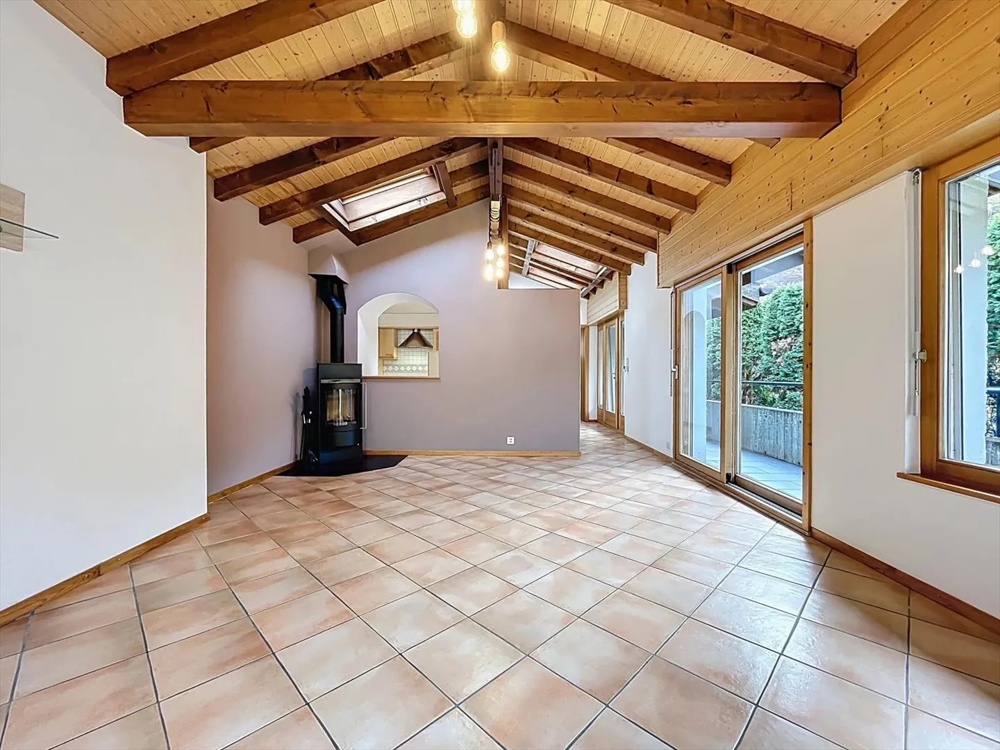 Apartment on the elevated ground floor with garden - Photo 1 of 13