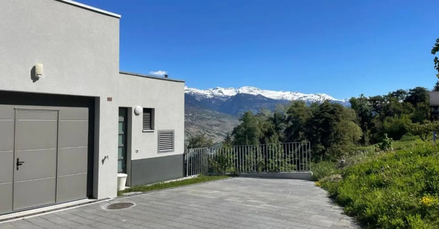 Villa contemporaine de luxe à Sion - Photo 9 sur 11