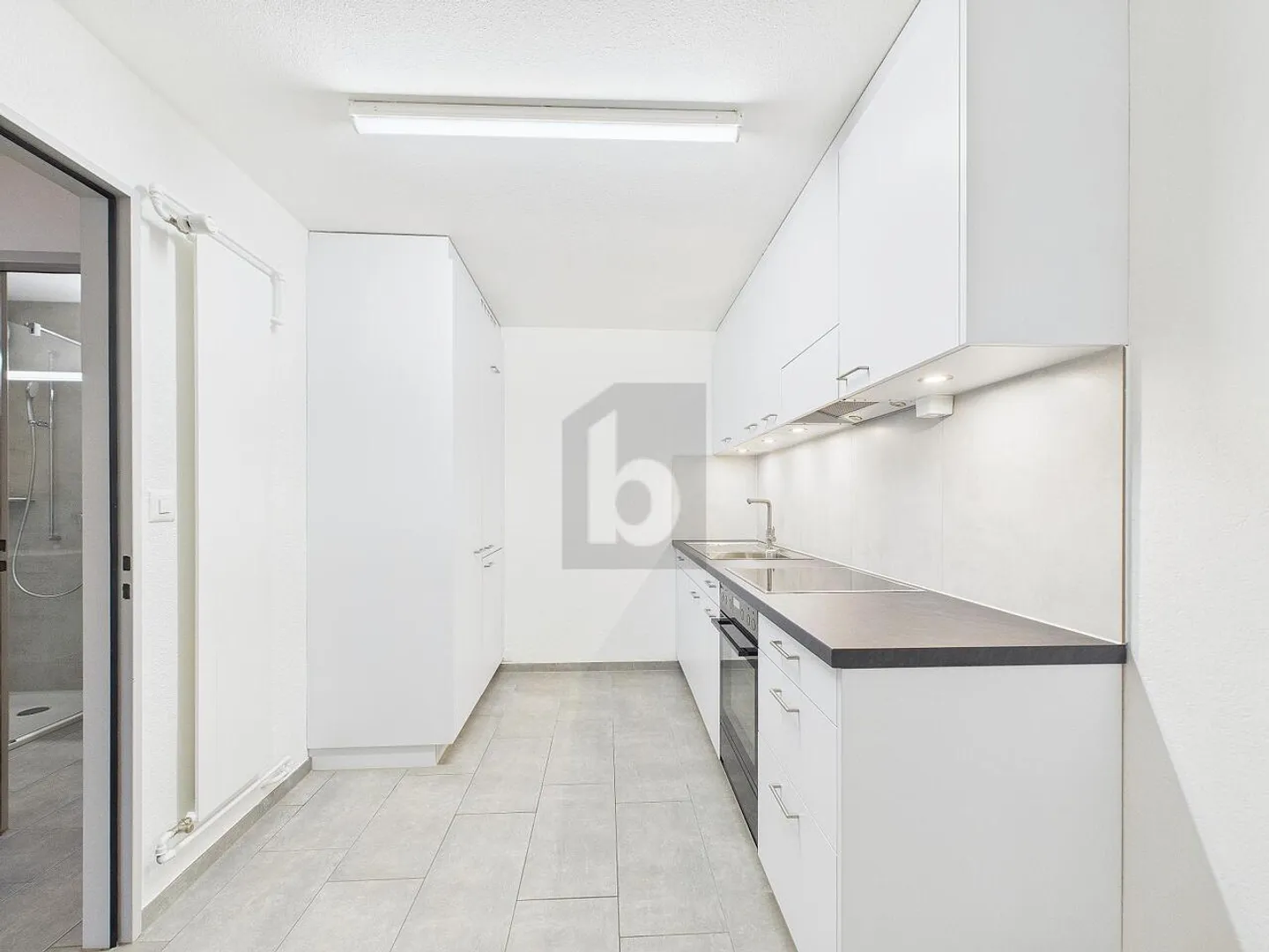 COMPLETELY RENOVATED WITH SUNNY BALCONY - Photo 3 of 6