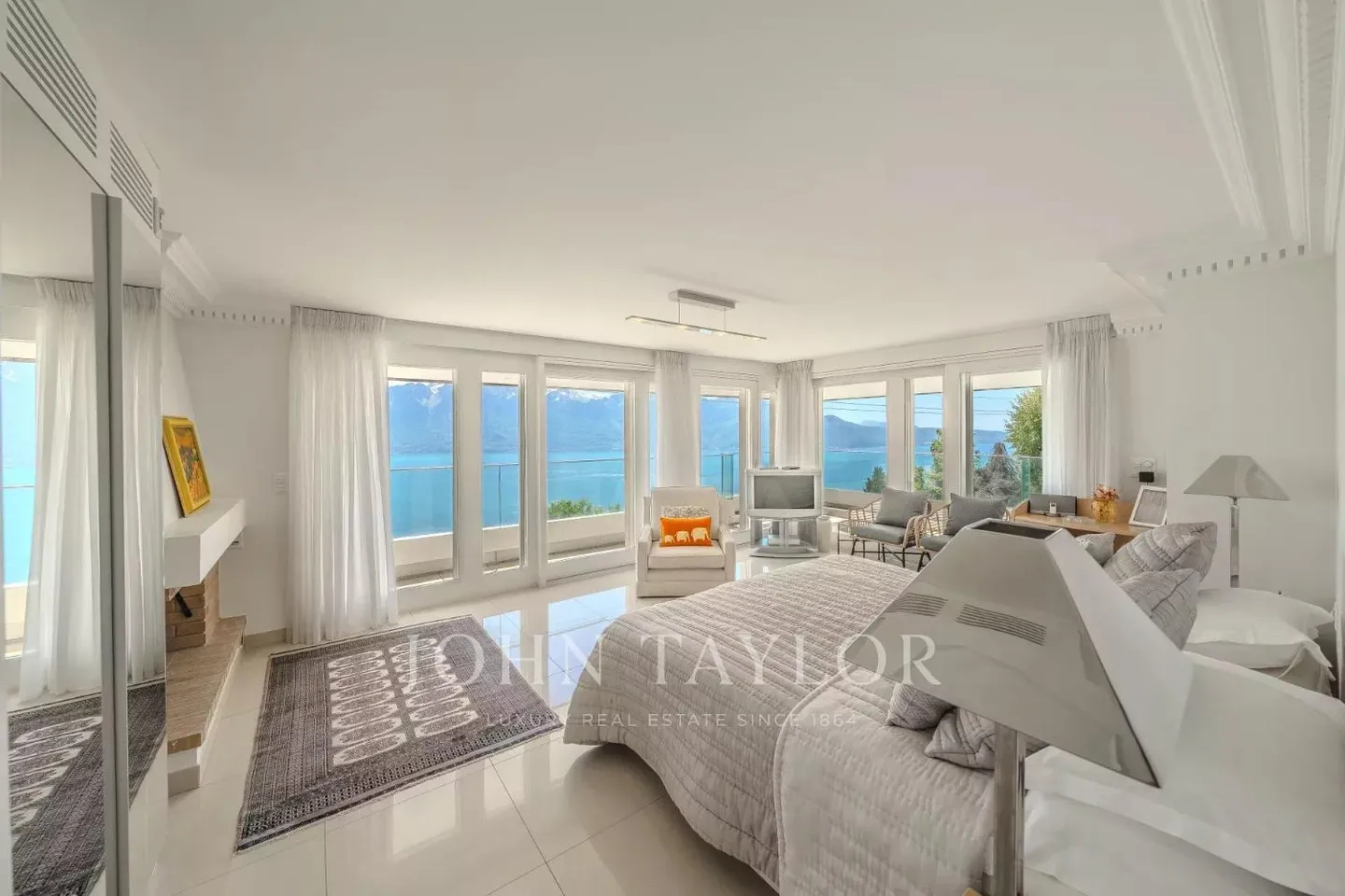 ESCLUSIVITÀ!! Villa spaziosa con vista panoramica spettacolare - Foto 8 di 13