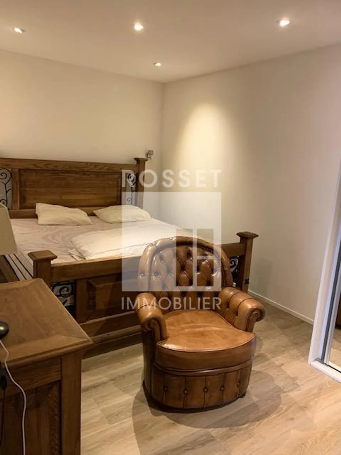 Monolocale arredato di 40,7 m² al piano interrato - Foto 4 di 5