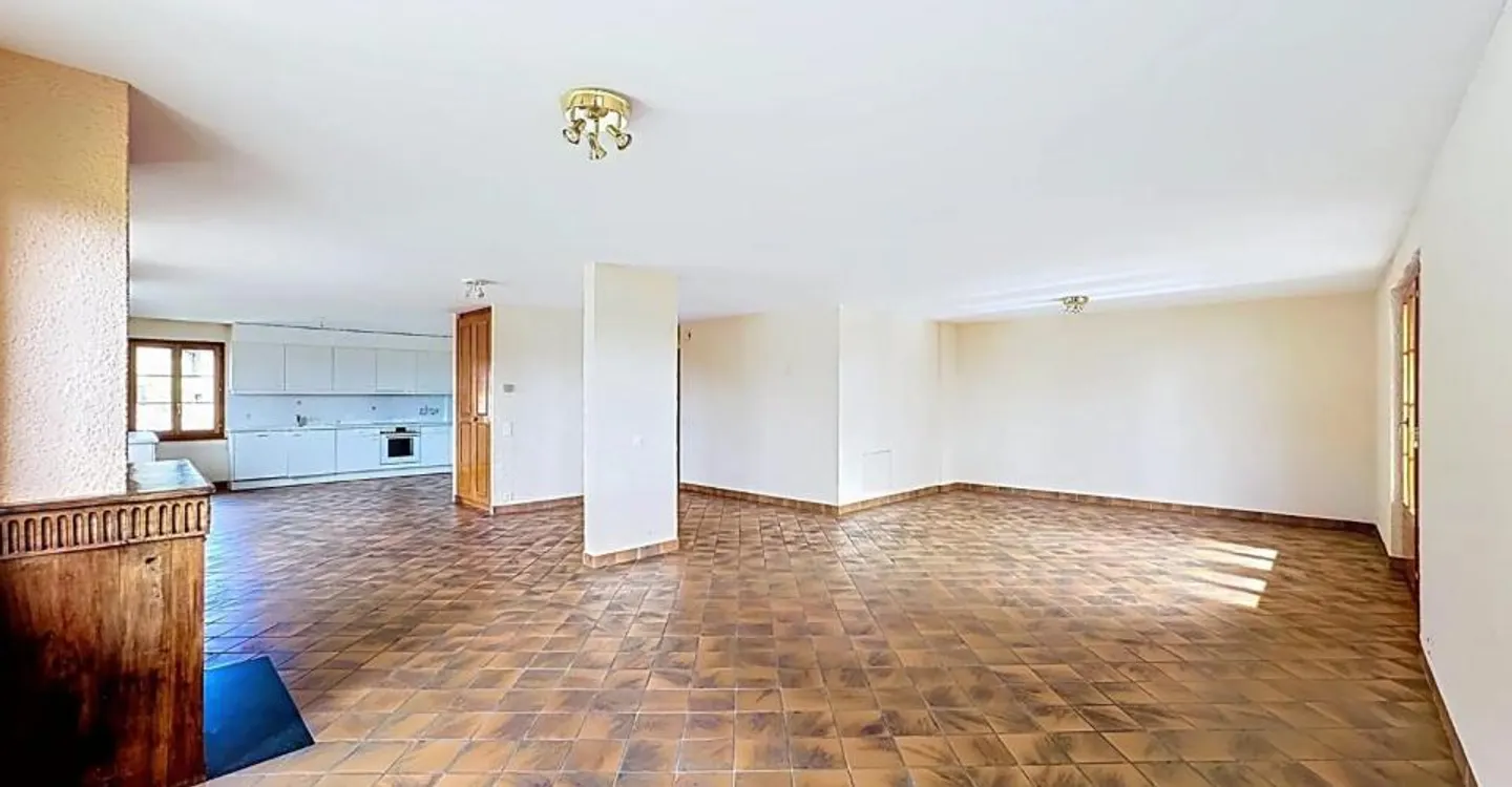 Apartment in La Rippe with unobstructed view - Photo 11 of 11