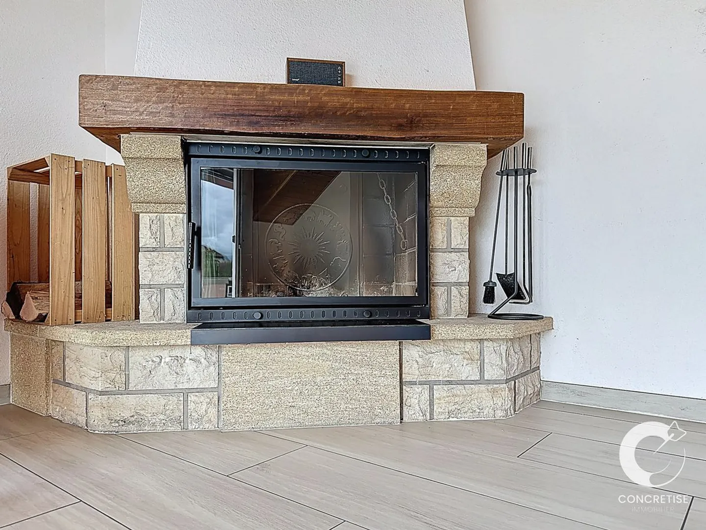 4.5 Rooms in Lussery-Villars - Balcony and View of Mont-Blanc - Photo 4 of 12