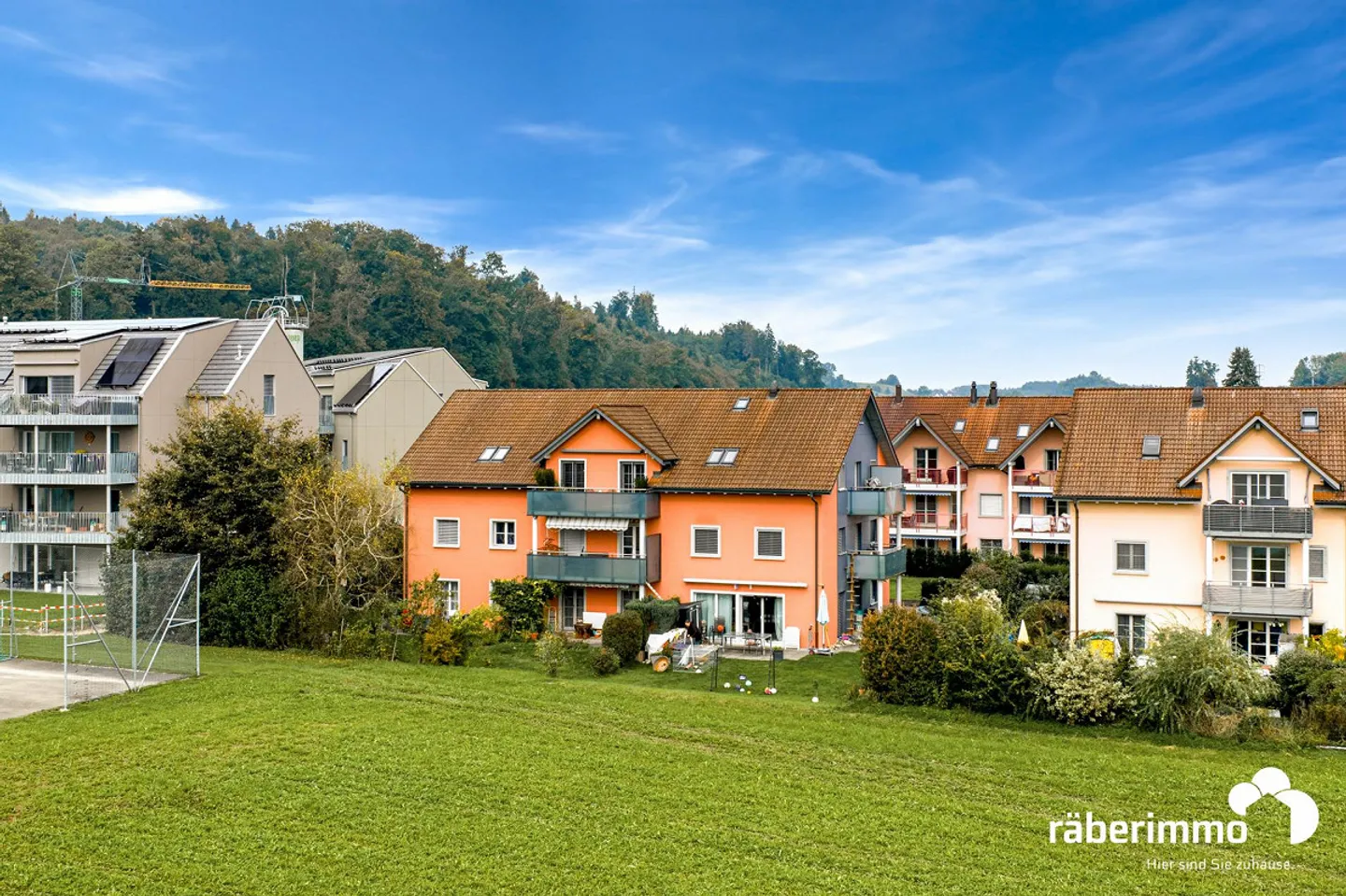 Cozy Attic Apartment with Gallery - Photo 7 of 8