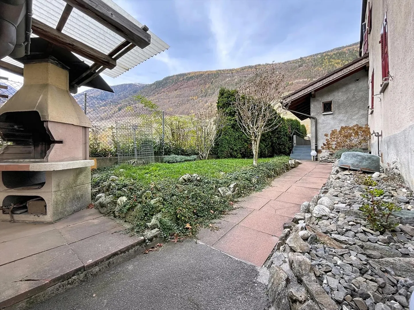Apartment on the elevated ground floor with garden - Photo 11 of 13