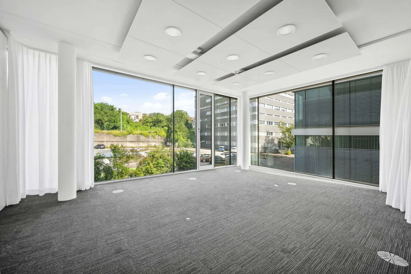Excellent office space directly on the banks of the Rhine - Photo 12 of 28