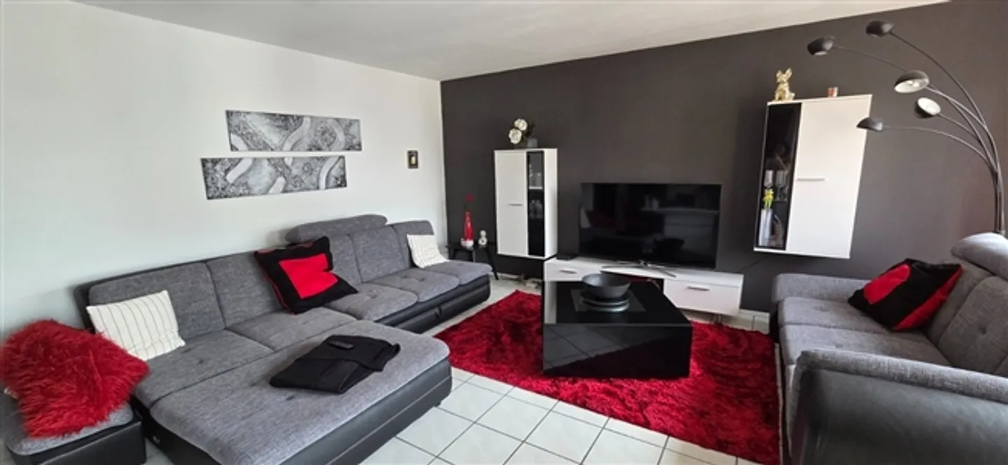 Bright 3.5-room penthouse apartment - Photo 1 of 8