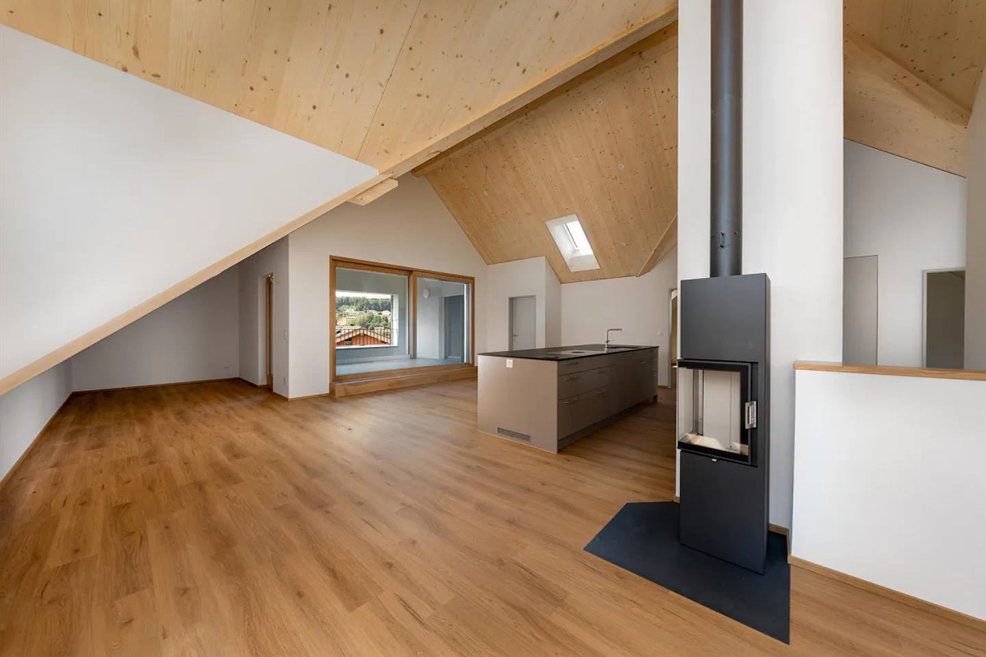 Exclusive 5.5-room new penthouse apartment with direct lift access - Photo 7 of 27