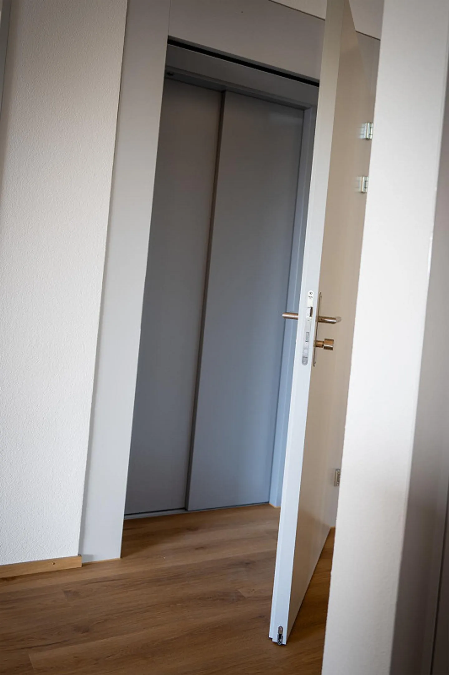 Exclusive 5.5-room new penthouse apartment with direct lift access - Photo 15 of 27