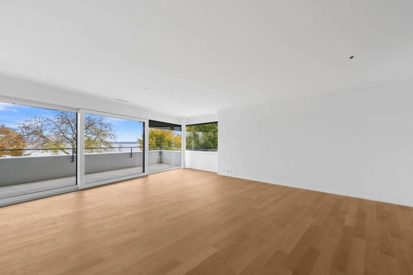 In erster Reihe am See! Neue 3,5-Zimmer-Wohnung - Foto 3 von 7