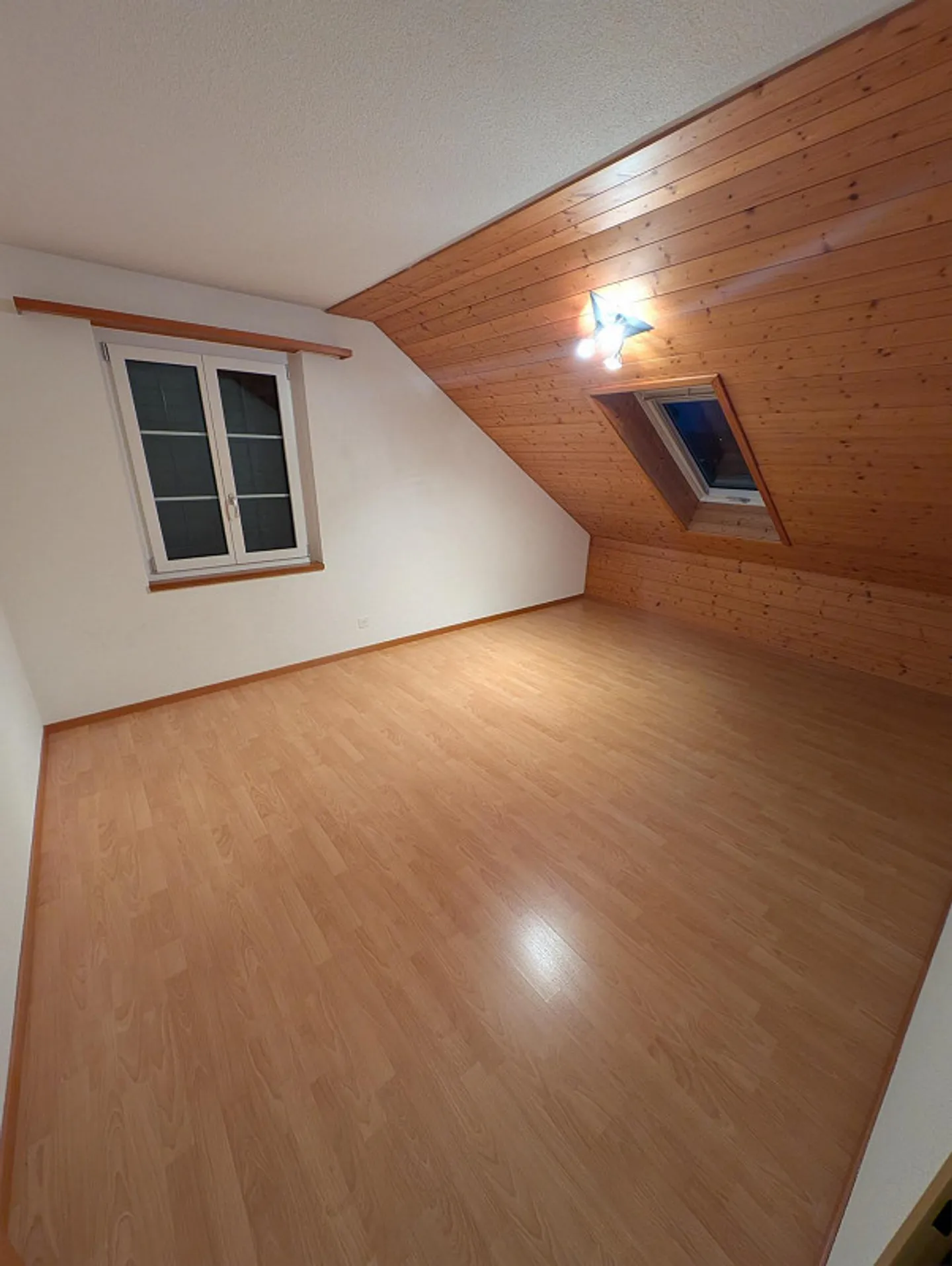 Appartamento familiare affascinante a Lyssach - Foto 9 di 12