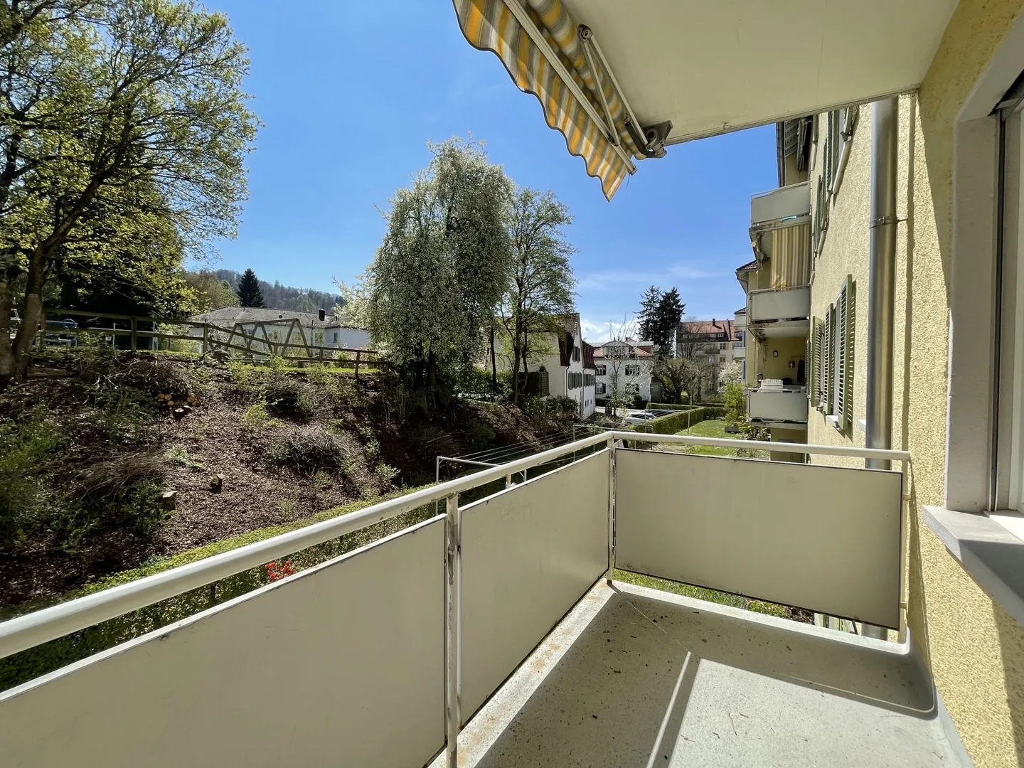 Affordable apartment with balcony in a perfect location in St. Gallen - Photo 8 of 9