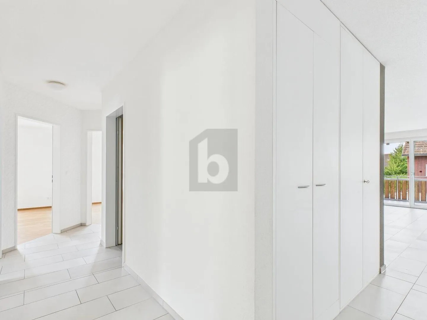 CASA TEMPORANEA IN UNA POSIZIONE TRANQUILLA - Foto 2 di 6