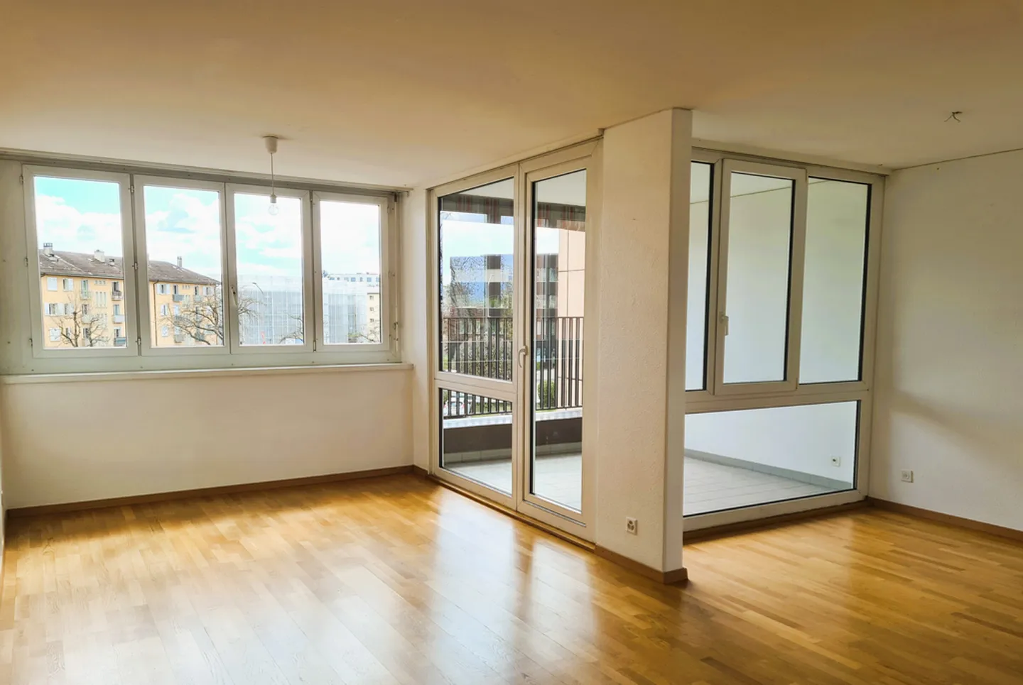 Appartement Charmant à Nyon - Photo 2 sur 5