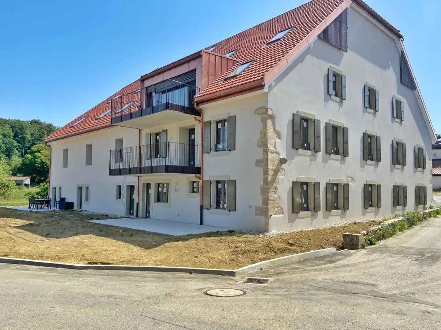 Einzigartige Gelegenheit! Wunderschöne neue Wohnung im Herzen der Natur - Foto 2 von 9