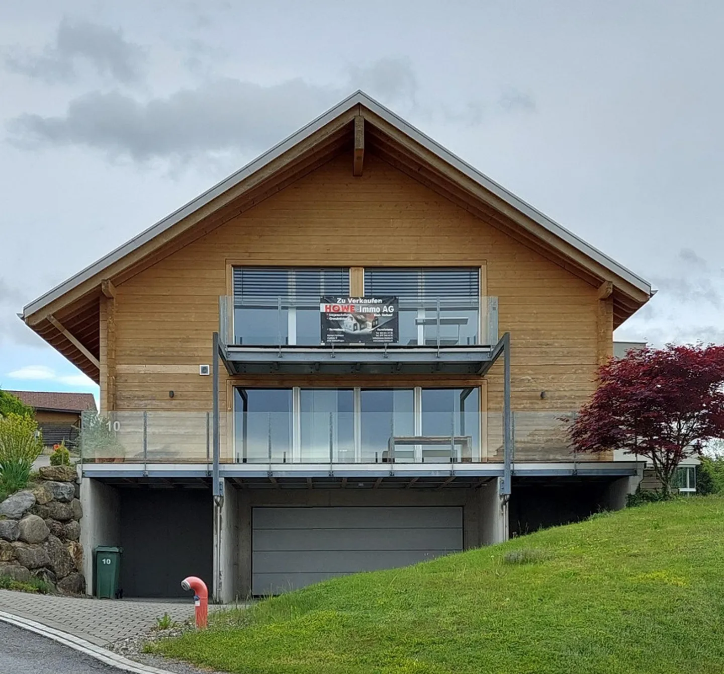 Casa indipendente e spaziosa con vista sulle montagne e sul lago - Foto 1 di 24