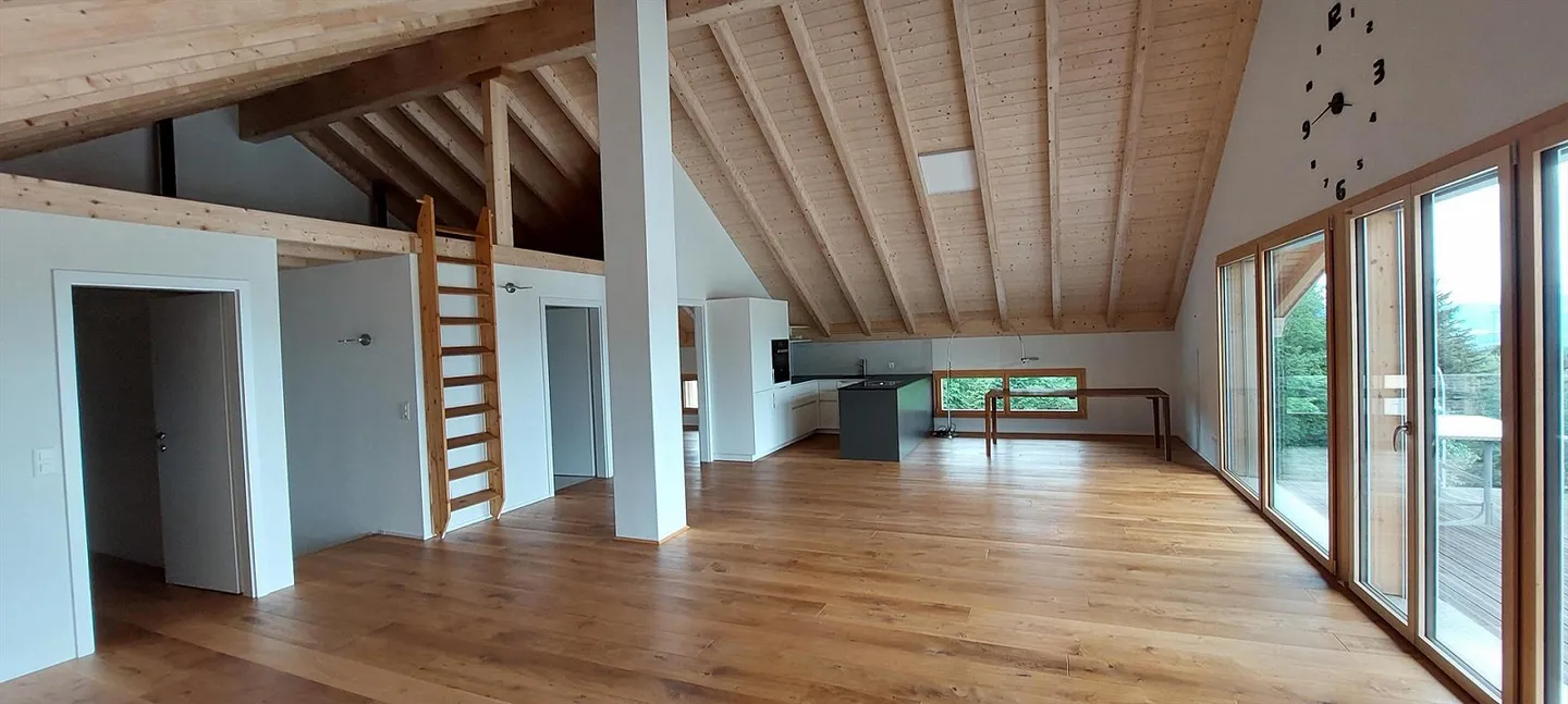 Casa indipendente e spaziosa con vista sulle montagne e sul lago - Foto 9 di 24