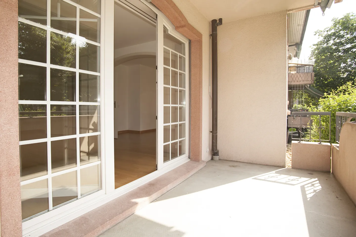 Spacious 3.5-Room Apartment - Photo 4 of 7