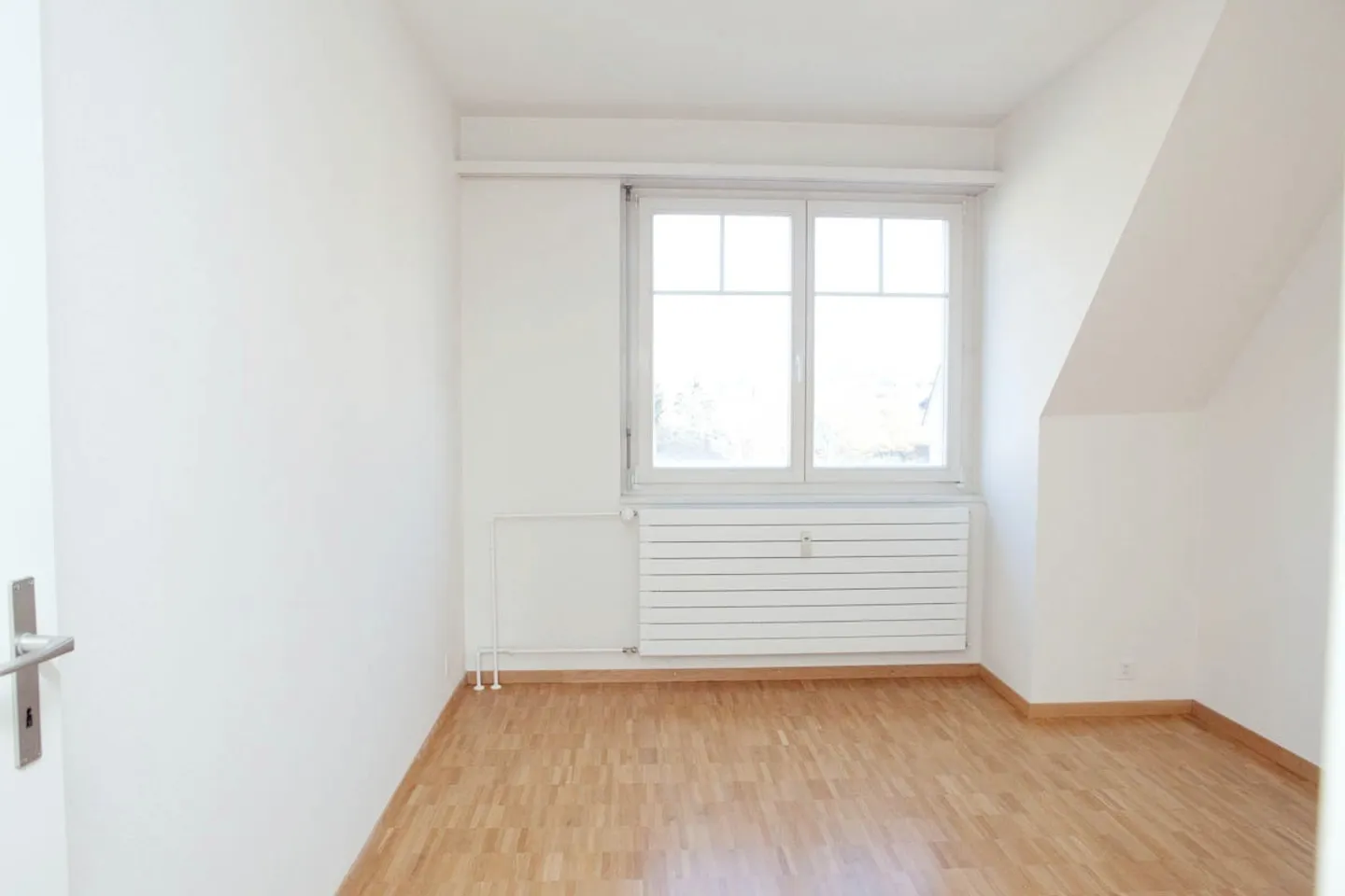 Spacious 3.5-Room Apartment - Photo 5 of 7