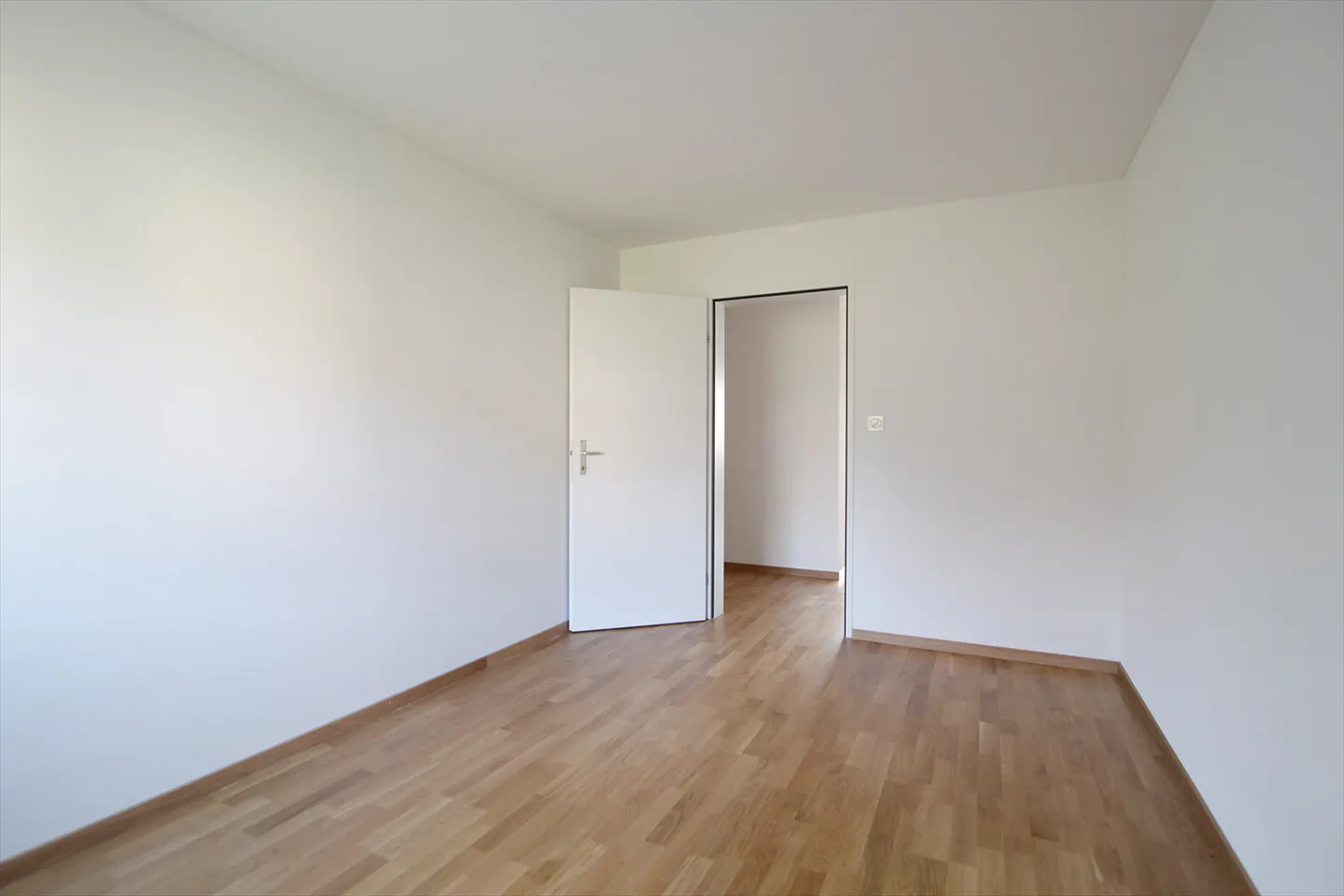 Apartment for rent - Photo 9 of 10