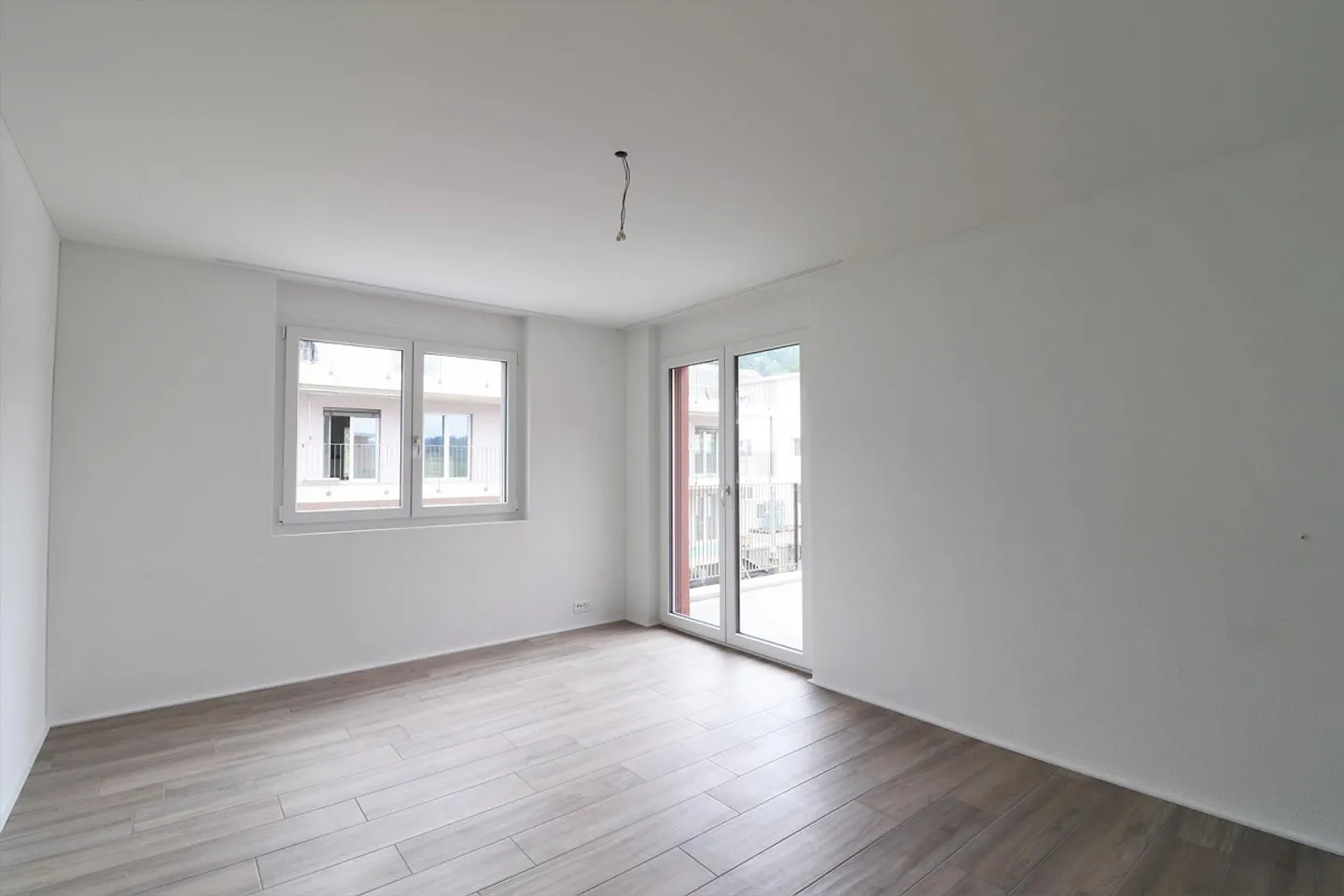 Sonnige Attikawohnung mit Aussicht - Foto 7 von 10